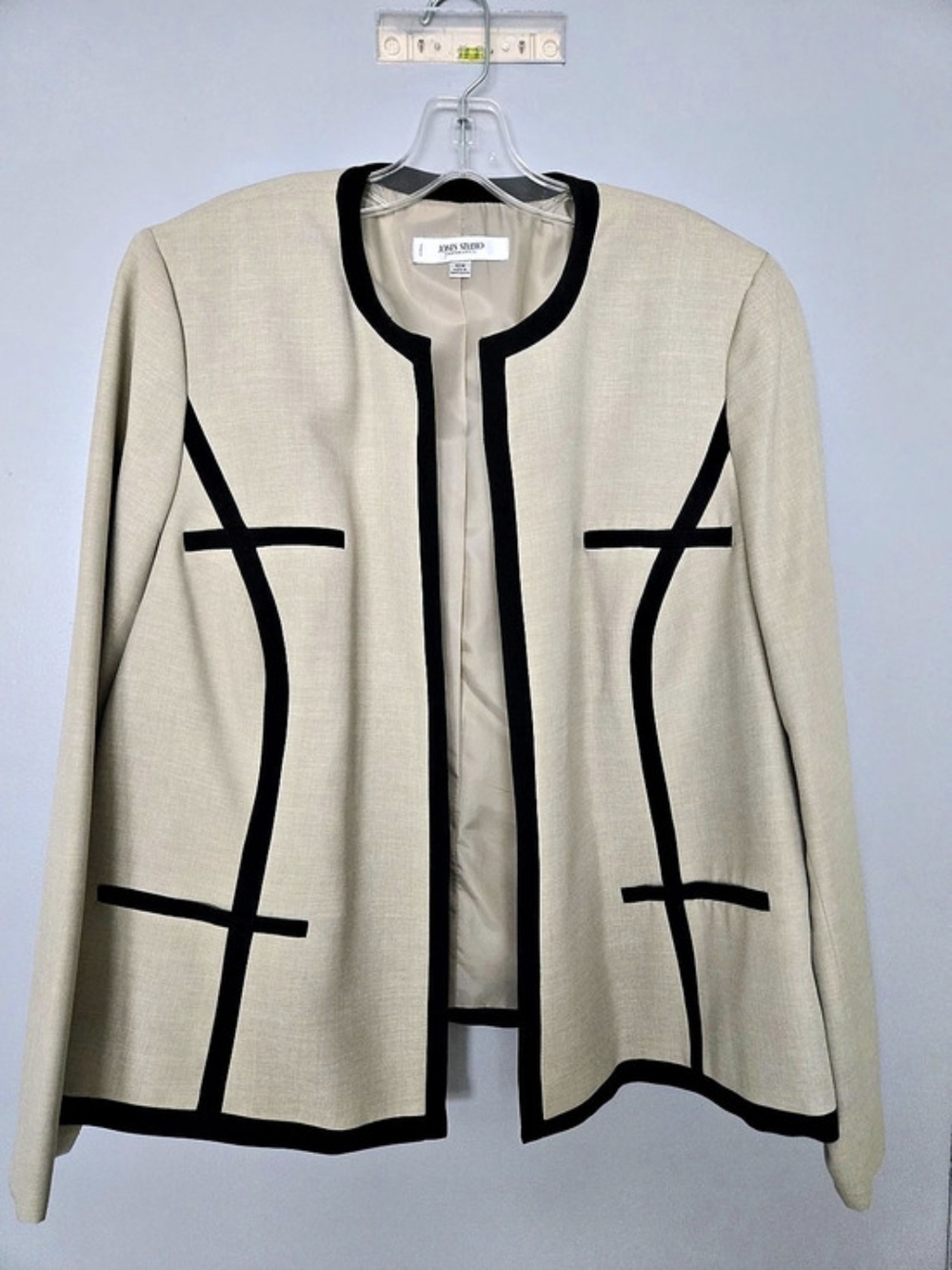 Jones New York Separates Trimmed Blazer Beige & Black Size 16W Like New - Picture 2 of 5